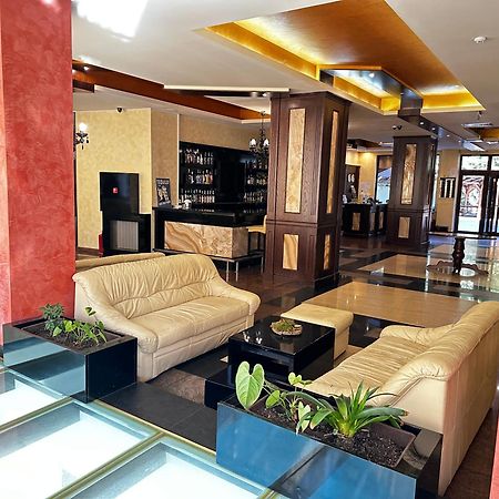 Borovets Holiday Apartments - Different Locations In بوروفتس المظهر الخارجي الصورة