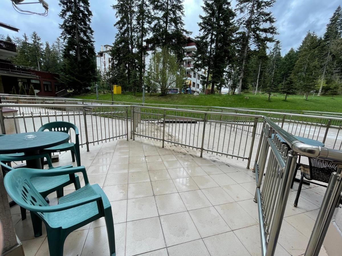 Borovets Holiday Apartments - Different Locations In بوروفتس المظهر الخارجي الصورة