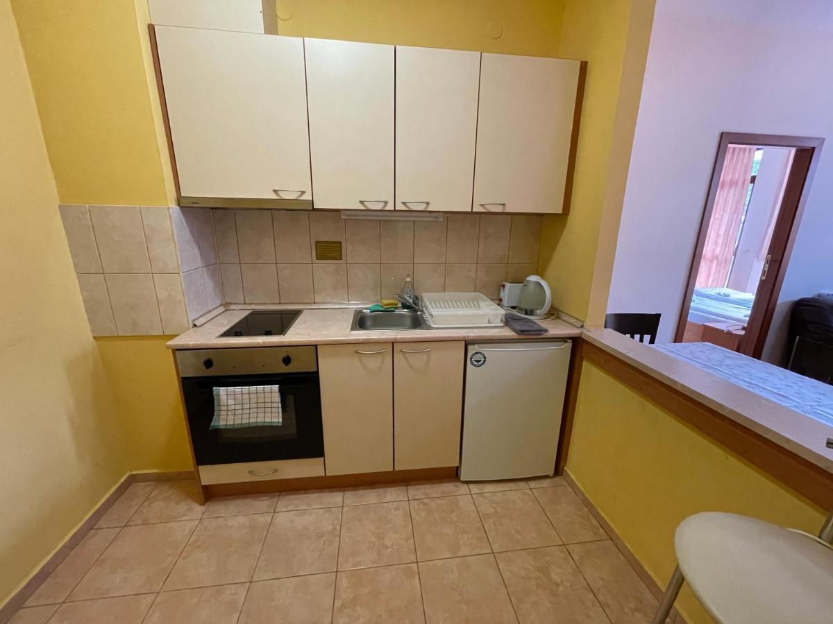 Borovets Holiday Apartments - Different Locations In بوروفتس المظهر الخارجي الصورة