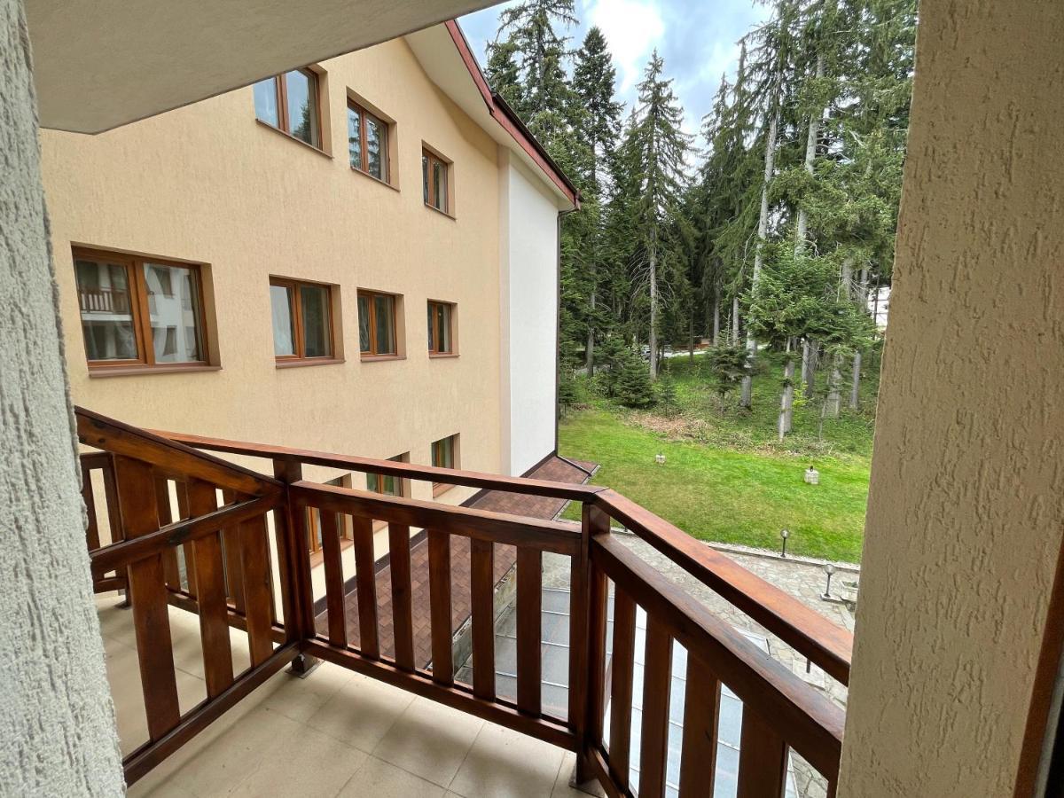 Borovets Holiday Apartments - Different Locations In بوروفتس المظهر الخارجي الصورة