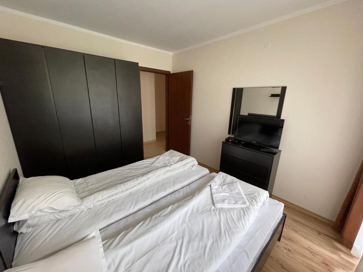 Borovets Holiday Apartments - Different Locations In بوروفتس المظهر الخارجي الصورة