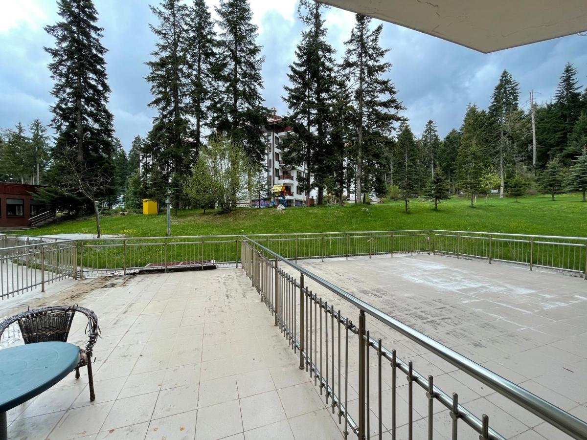 Borovets Holiday Apartments - Different Locations In بوروفتس المظهر الخارجي الصورة