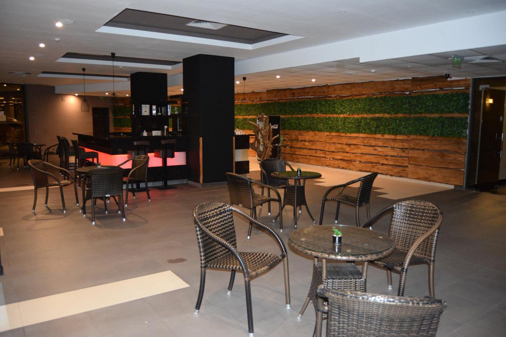 Borovets Holiday Apartments - Different Locations In بوروفتس المظهر الخارجي الصورة