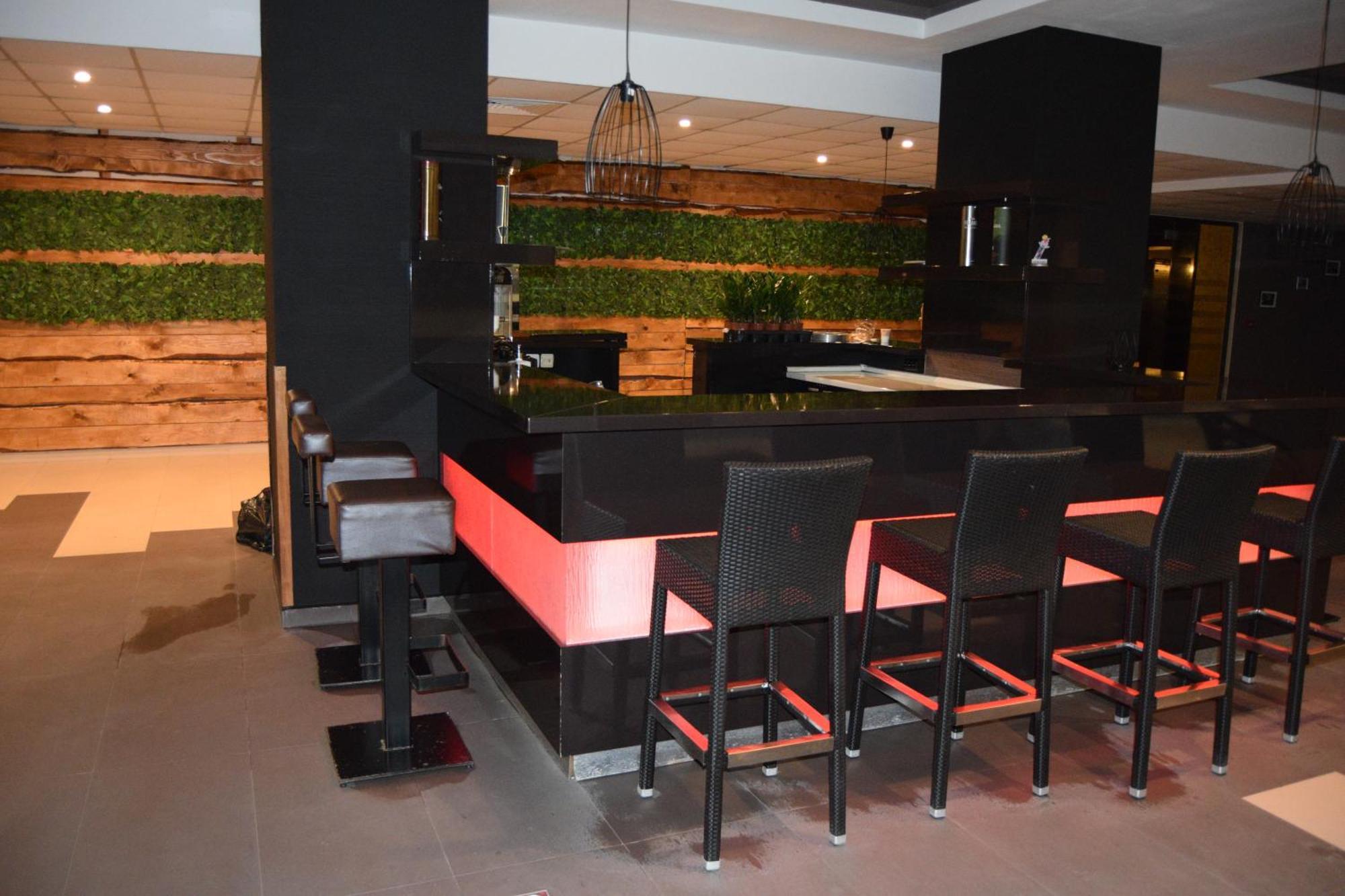 Borovets Holiday Apartments - Different Locations In بوروفتس المظهر الخارجي الصورة