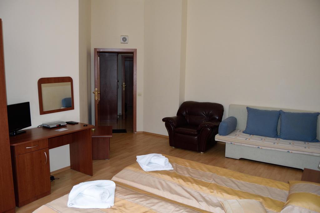 Borovets Holiday Apartments - Different Locations In بوروفتس المظهر الخارجي الصورة