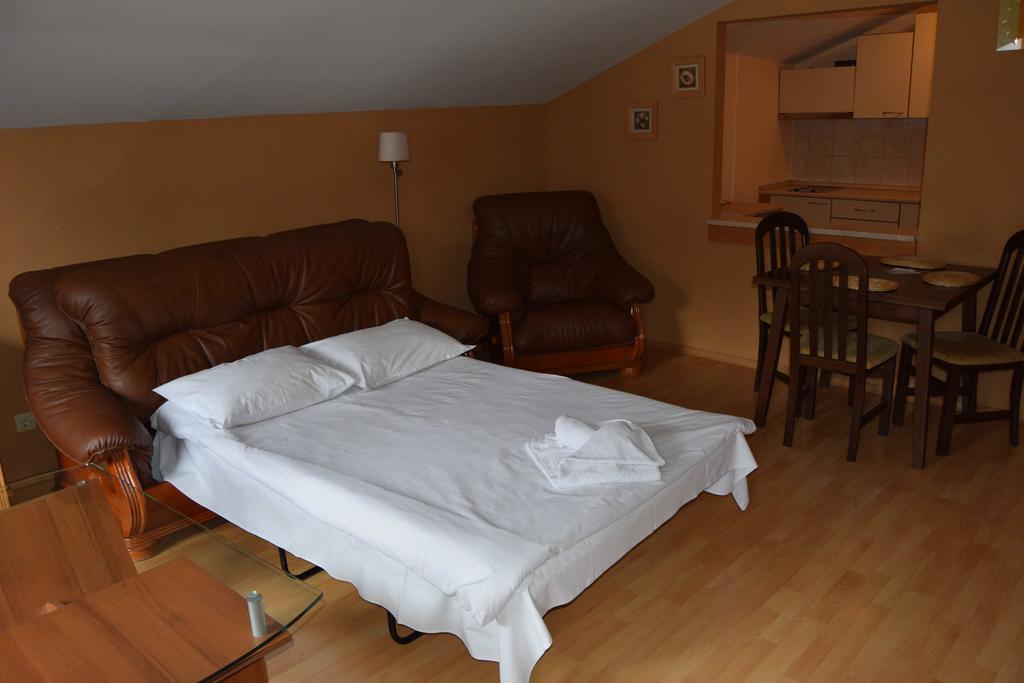 Borovets Holiday Apartments - Different Locations In بوروفتس المظهر الخارجي الصورة
