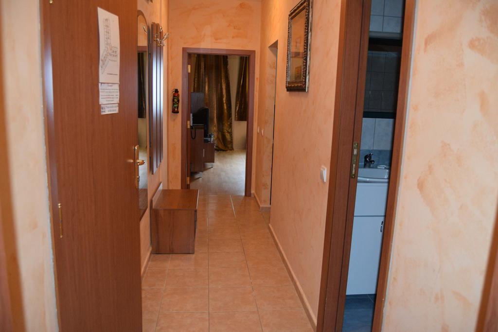 Borovets Holiday Apartments - Different Locations In بوروفتس المظهر الخارجي الصورة