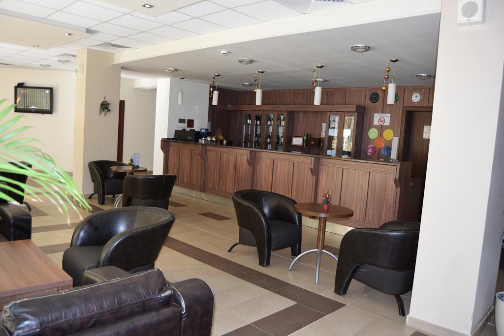 Borovets Holiday Apartments - Different Locations In بوروفتس المظهر الخارجي الصورة